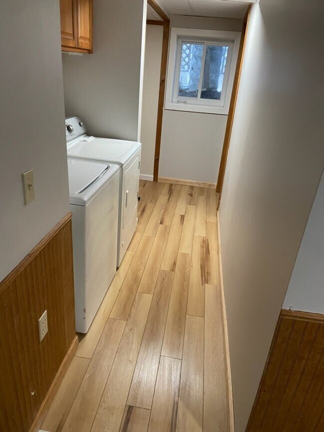 Foto del edificio - 5155 E Main Street Rd