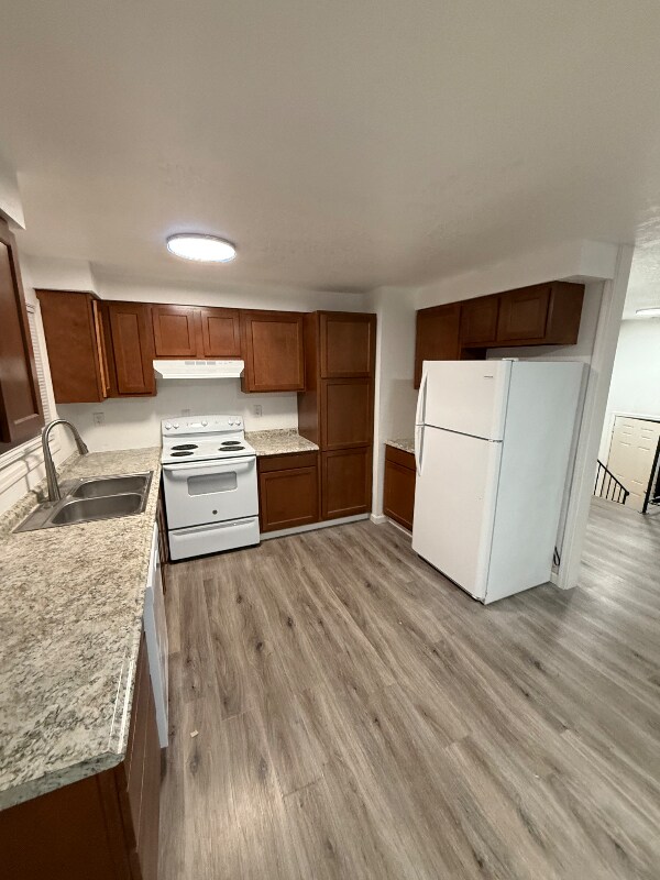 Foto del edificio - 7300 SW 130th Ave