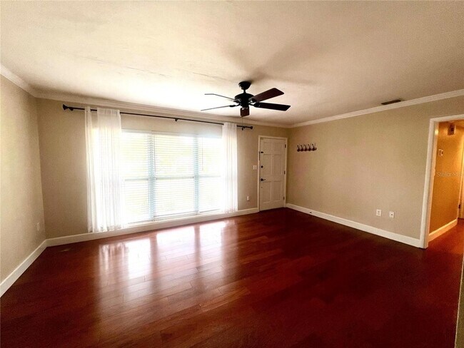 Foto del edificio - 2818 Salisbury Blvd