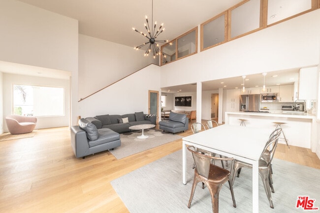 Building Photo - 29 Lighthouse St