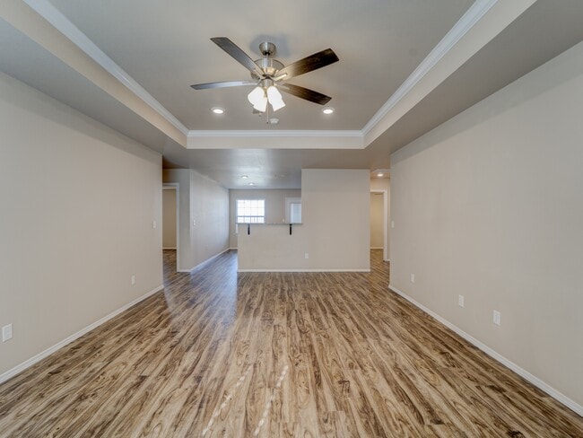 Foto del edificio - 2208 Brown Bear Ln