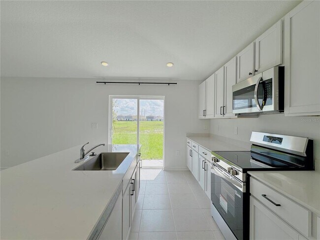 Building Photo - 3079 TOTEM Rd