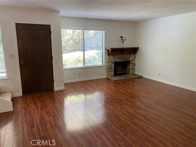 Foto del edificio - 6010 Ridgegate Dr