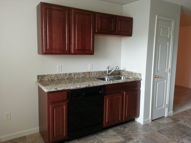 Building Photo - 269 Thrush Drive