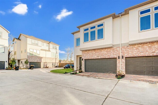 Foto del edificio - 152 Knightsbridge Park Ln