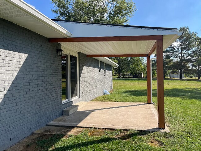 Foto del edificio - 2751 Hart Rd