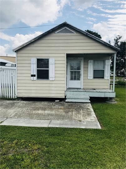 Foto principal - 6159 W. Main Street