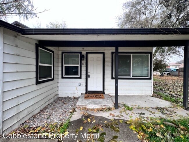Foto del edificio - 2 br, 1 bath House - 213 E Chicago