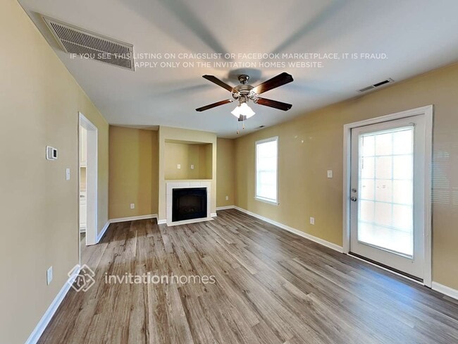 Building Photo - 302 Whitehall Ct