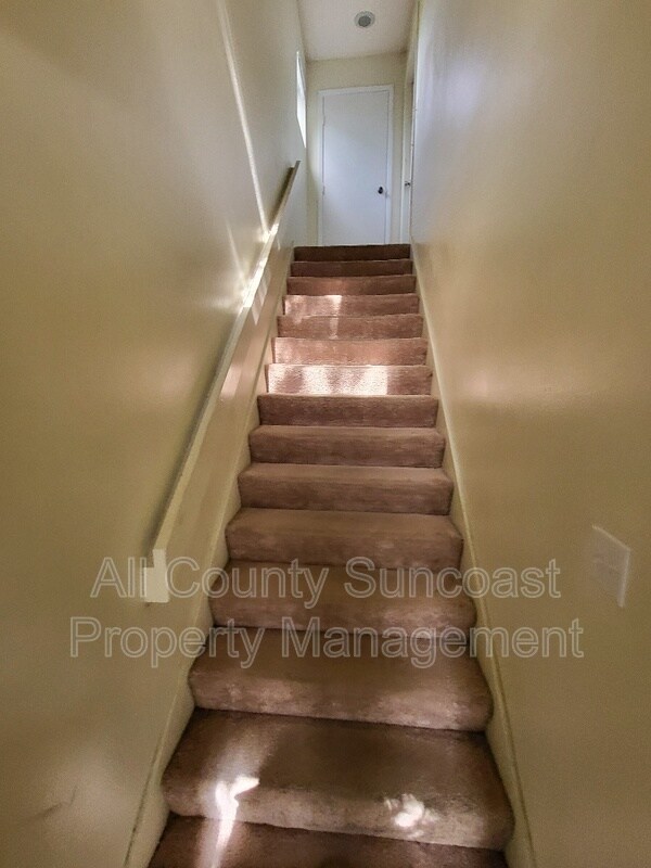 Foto del edificio - 512 E Curlew Pl