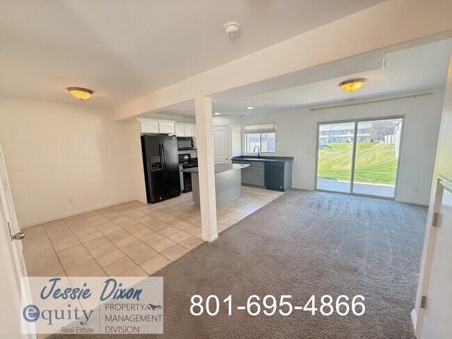 Foto del edificio - 116 W Newbury Ln