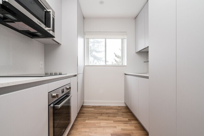 Photo du bâtiment - 39 Riverwood Pkwy