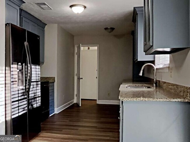 Foto del edificio - 968 Country Oaks Ct