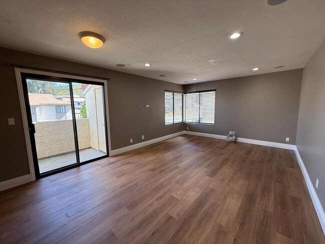 Building Photo - Quiet & Secluded Unit for Rent in Santee!