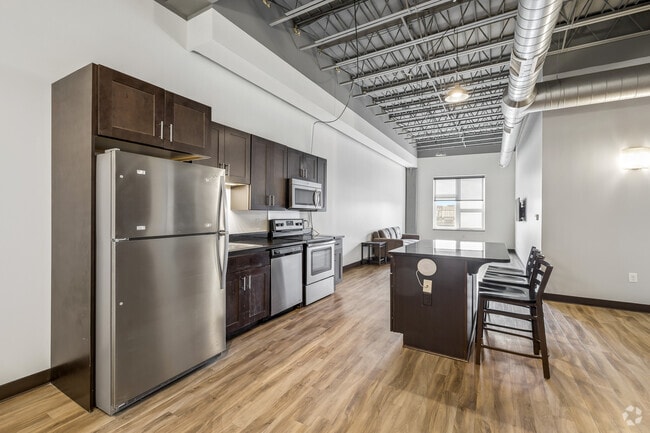 2BR, 1BA - 1,368SF - Kitchen - Creekwalk Commons