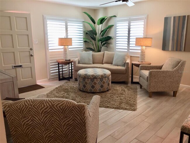 Building Photo - 2181 Pueblo Cir