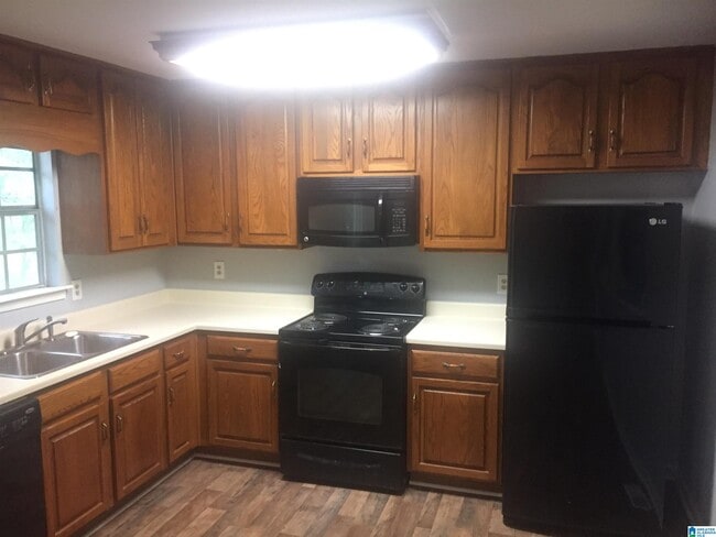 Building Photo - 516516 Windy Ln