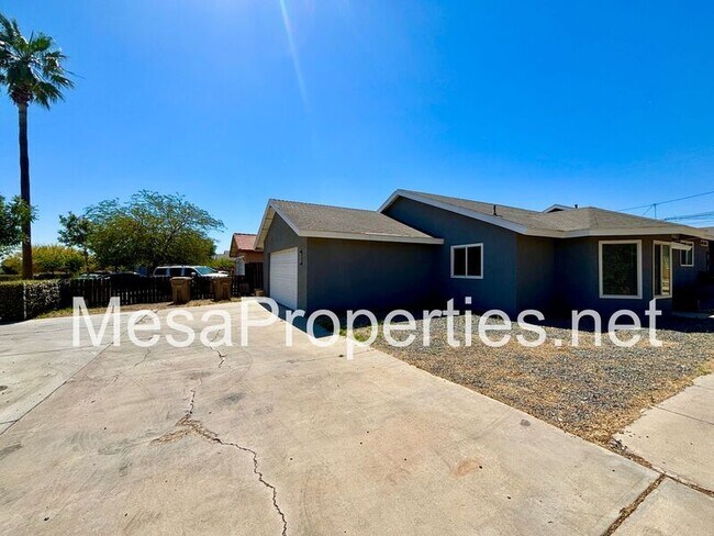 Foto del edificio - 16461 Spruce St