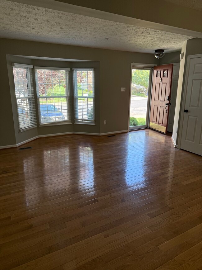 Building Photo - 6622 Cambria Ter
