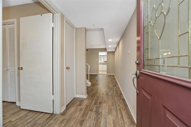 Building Photo - 5005 Georgi Ln