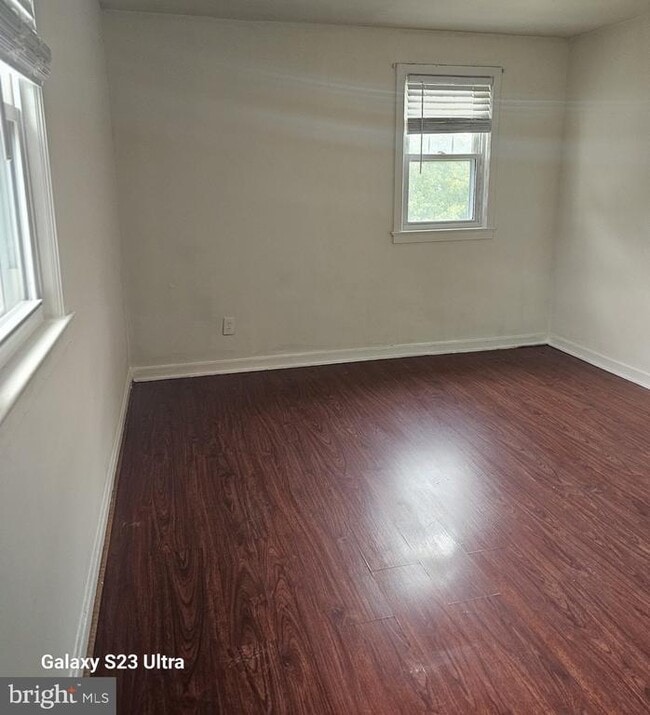 Building Photo - 2772 Iverson St