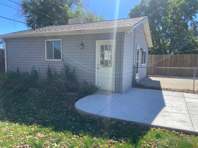 Foto del edificio - Charming Brick Ranch in Wheat Ridge