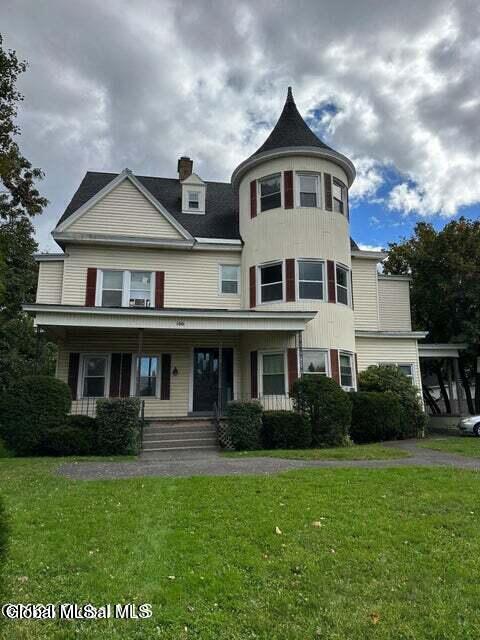 Building Photo - 166 2nd Ave