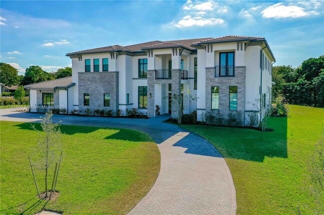 Building Photo - 17130 Magnolia Estates Dr