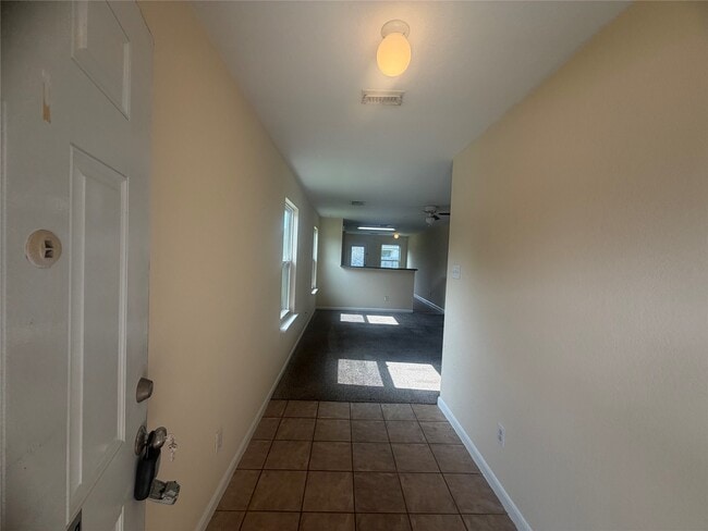 Building Photo - 8103 Forest Glen Dr