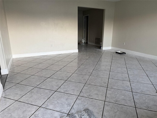 Foto del edificio - 22773 SW 65th Ave