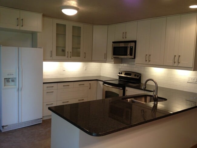 Photo - 2998 E Louise Ave (Salt Lake City, UT) House