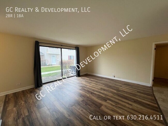 Building Photo - *** WEATHERFIELD COMMONS / RANCH QUAD / 2 ...
