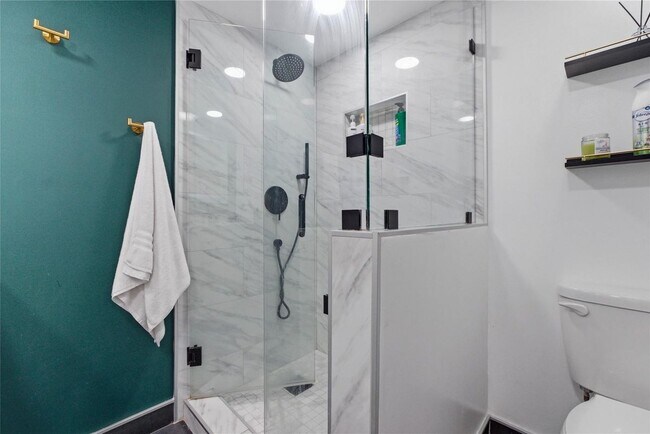 Foto del edificio - 1017 10th St