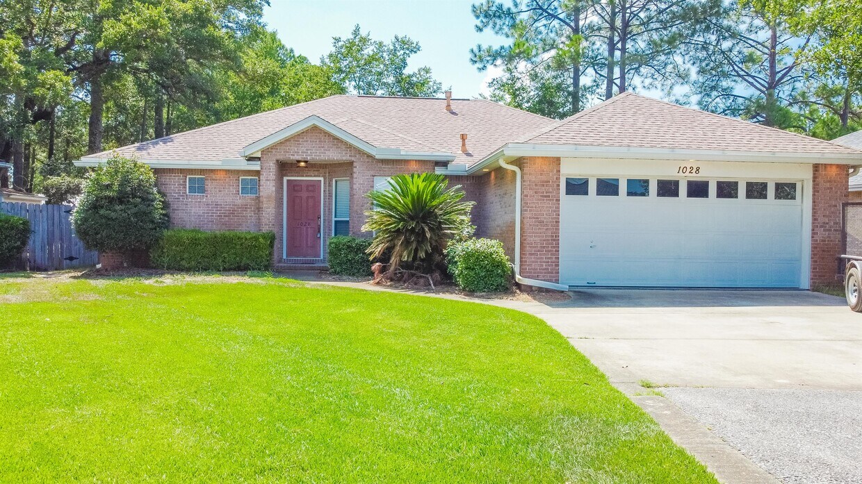 Foto principal - 1028 Arthur Ashe Ct