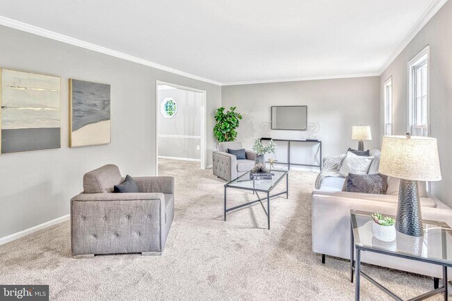 Foto del edificio - 10700 John Turley Pl