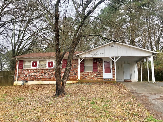 Building Photo - 6650 Westfield Dr