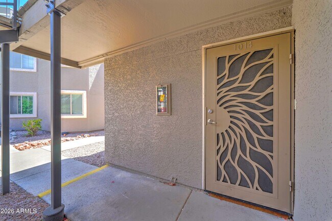 Foto del edificio - 1720 E Thunderbird Rd