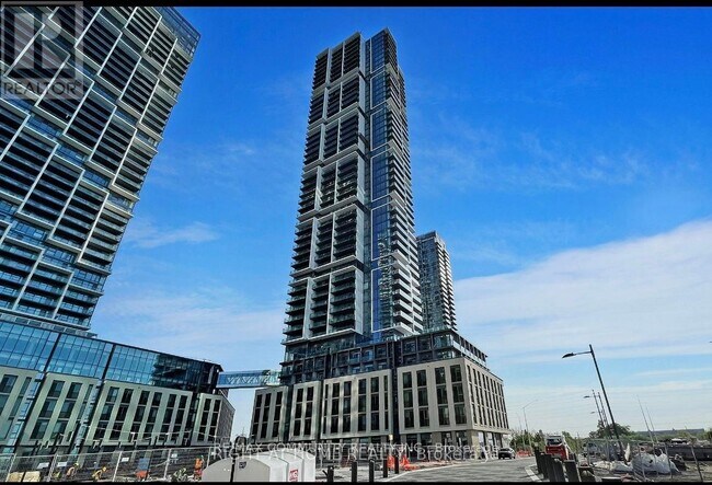 Photo du bâtiment - 7890 Jane St