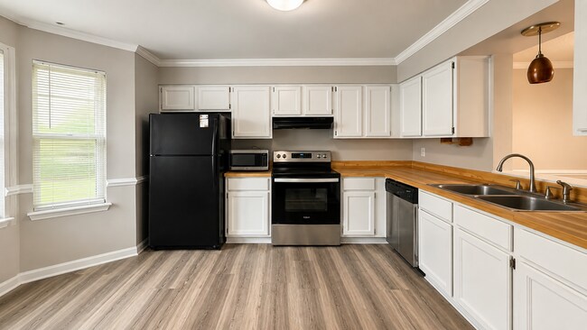 Foto del edificio - 4614 Glanmire Dr
