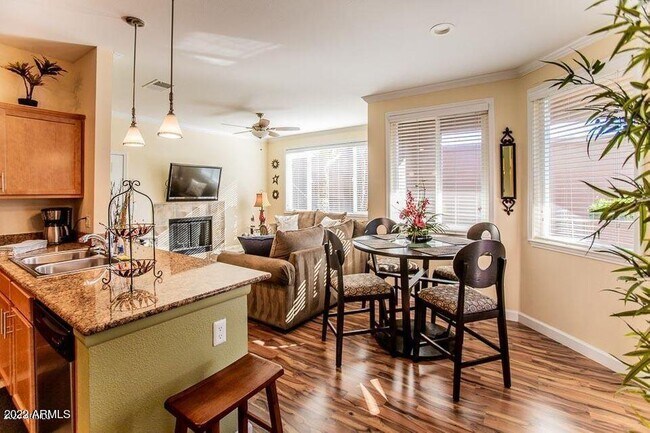 Foto del edificio - 7009 E Acoma Dr