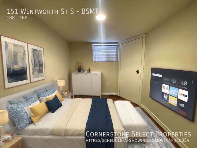 Building Photo - All inclusive lower suite!