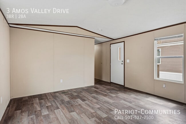 Building Photo - 3 Amos Valley Dr