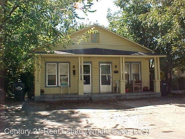 Building Photo - 817 W Matthews Ave