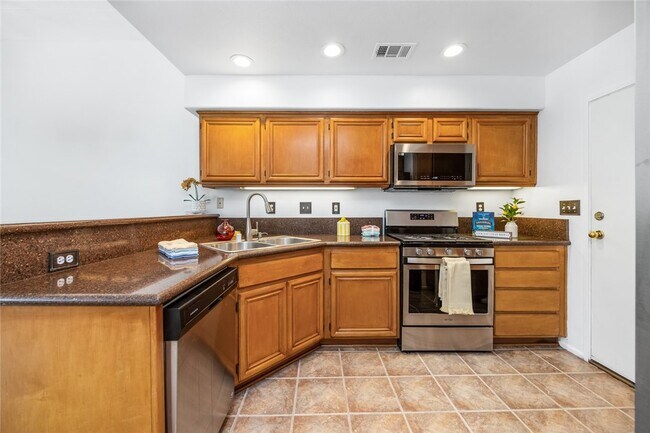 Foto del edificio - 12825 Ternberry Ct