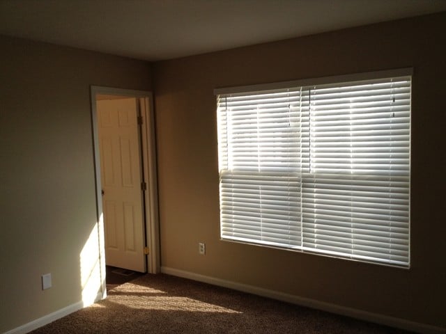 Building Photo - 118 Friar Tuck Dr