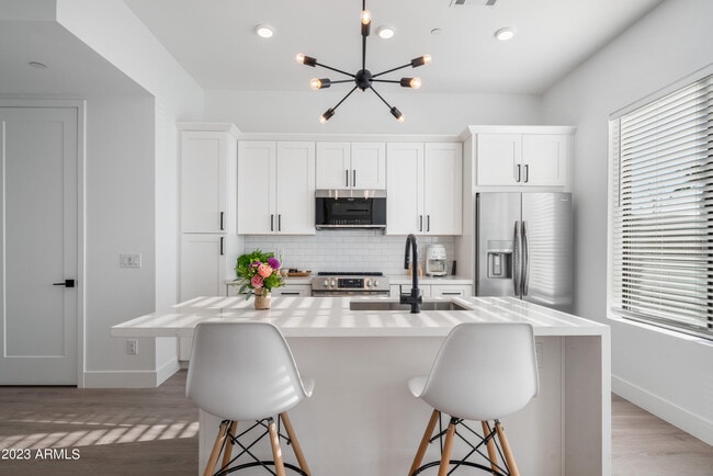 Foto del edificio - 777 W Coolidge St