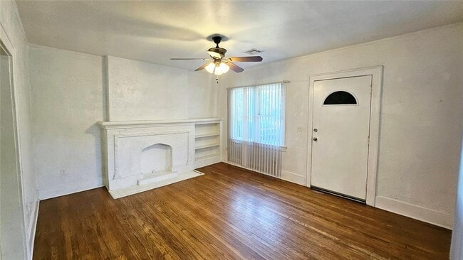 Building Photo - 2203 N Barnes Ave