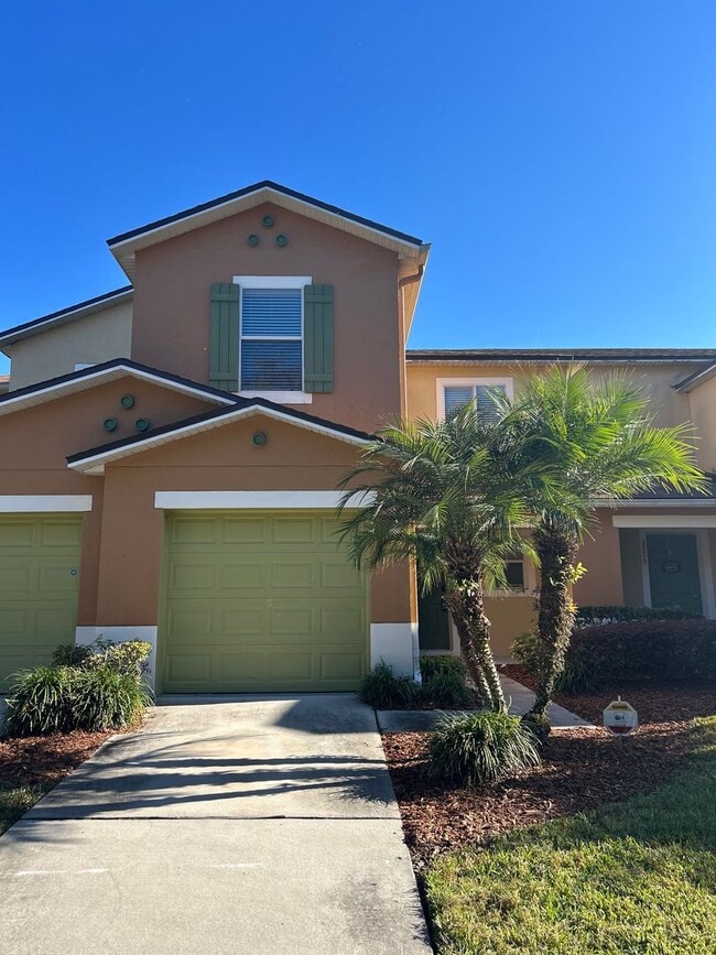 Lake View! 3bed/2.5bath Townhome in Sanford FL! - Lake View! 3bed/2.5bath Townhome in Sanford FL!