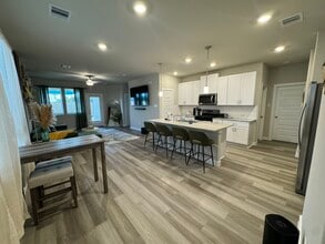 Building Photo - 5608 Madden Ln