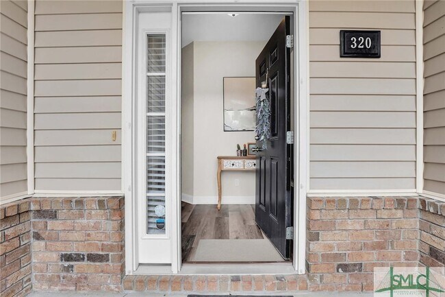 Foto del edificio - 320 Canyon Oak Loop